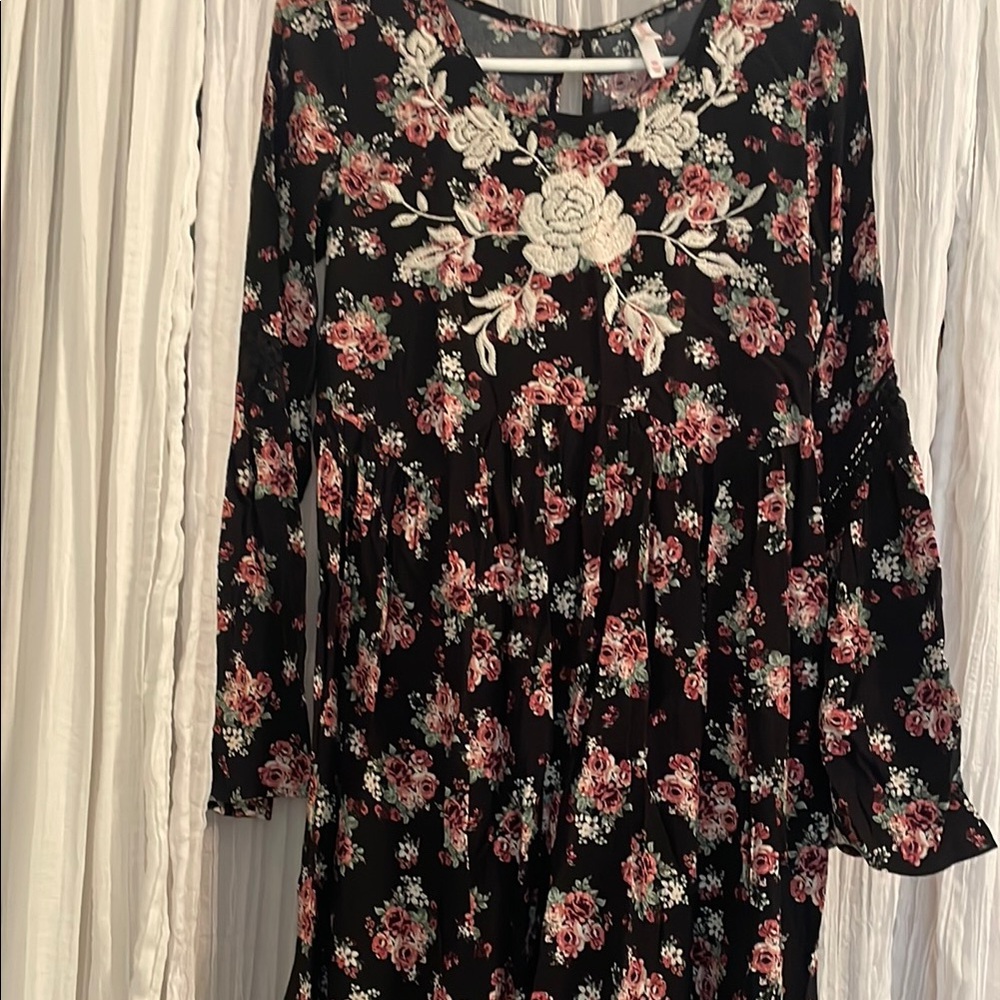 Xhilaration Black Floral Dress. XS
